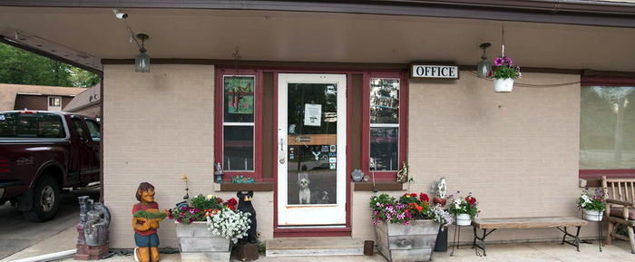 Bay View Motel (Delona Motel) - Web Listing